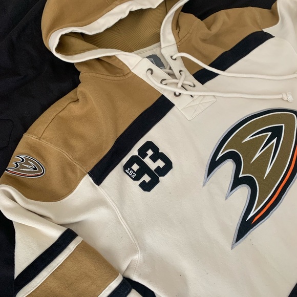 Anaheim Ducks Sweatshirt - Picture 4 of 7